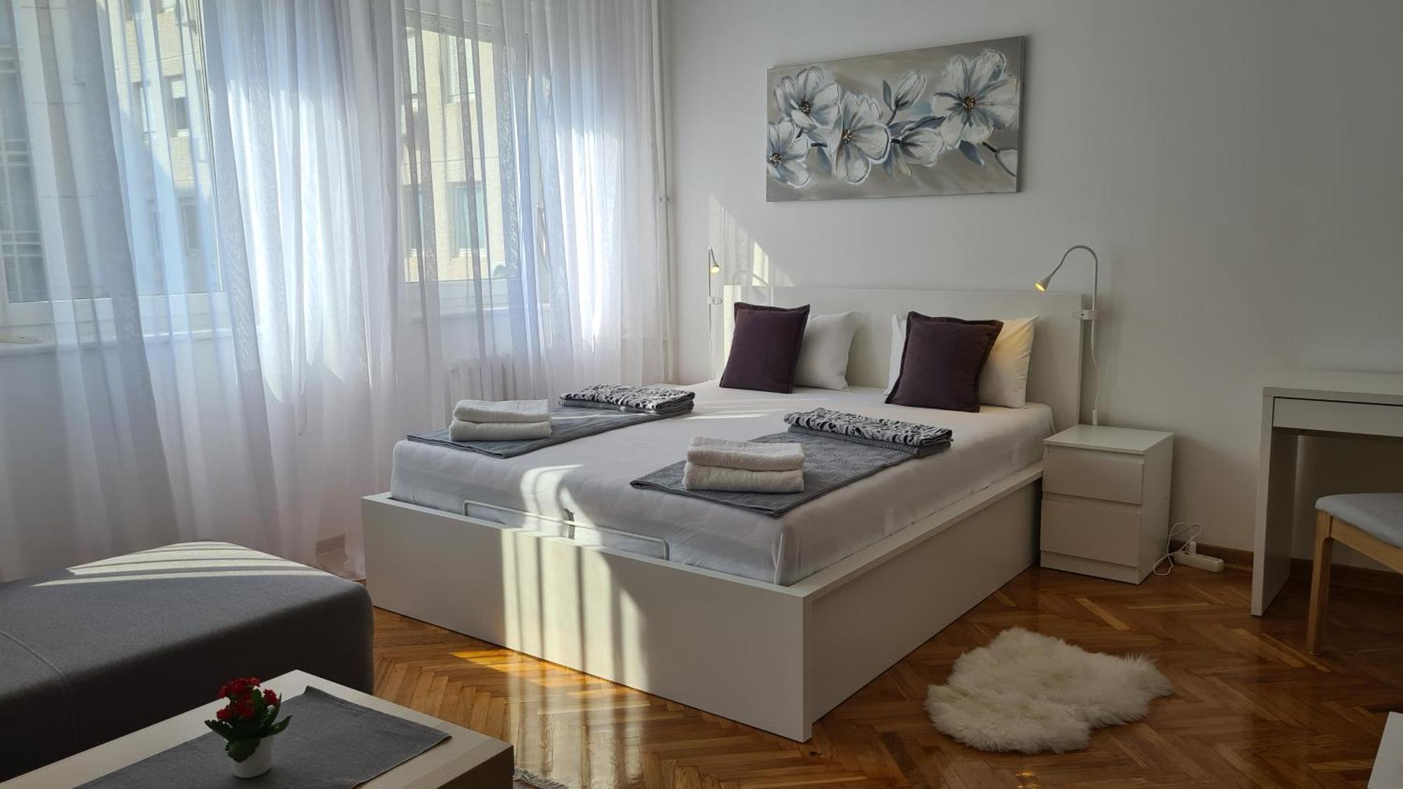 All In One Studio Beograd Ngoại thất bức ảnh
